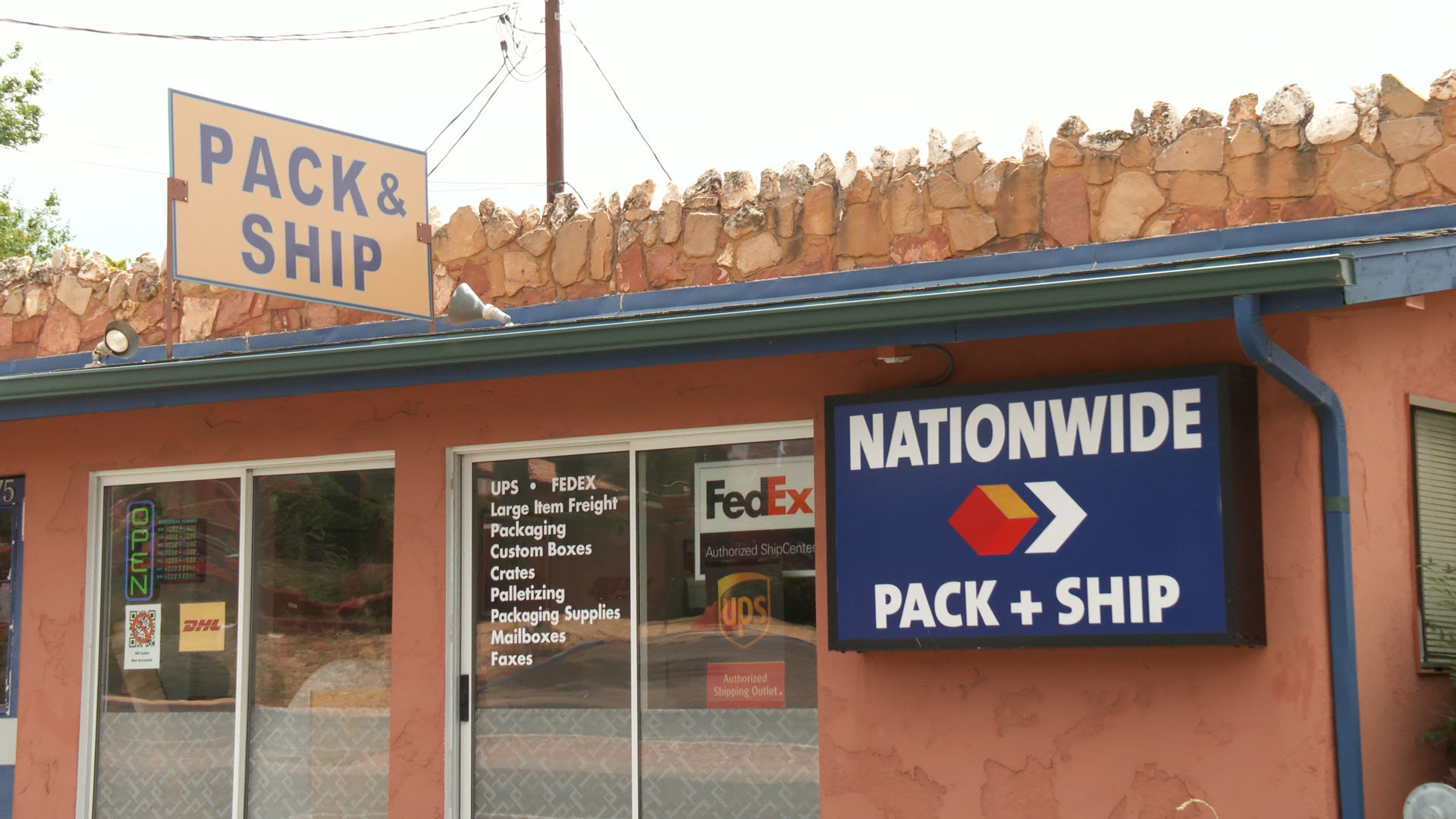 Nationwide Pack and Ship building in Sedona, Arizona
